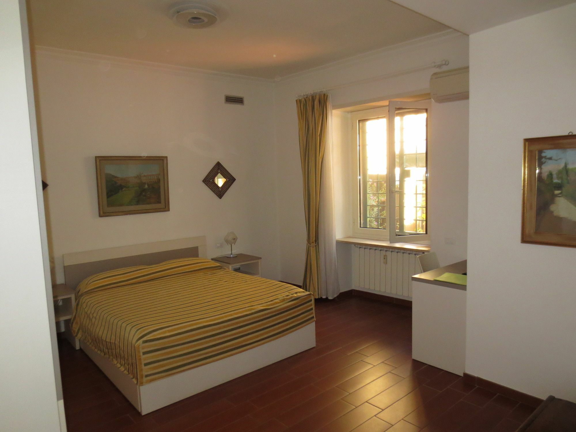 B&B Five Rzym Zewnętrze zdjęcie